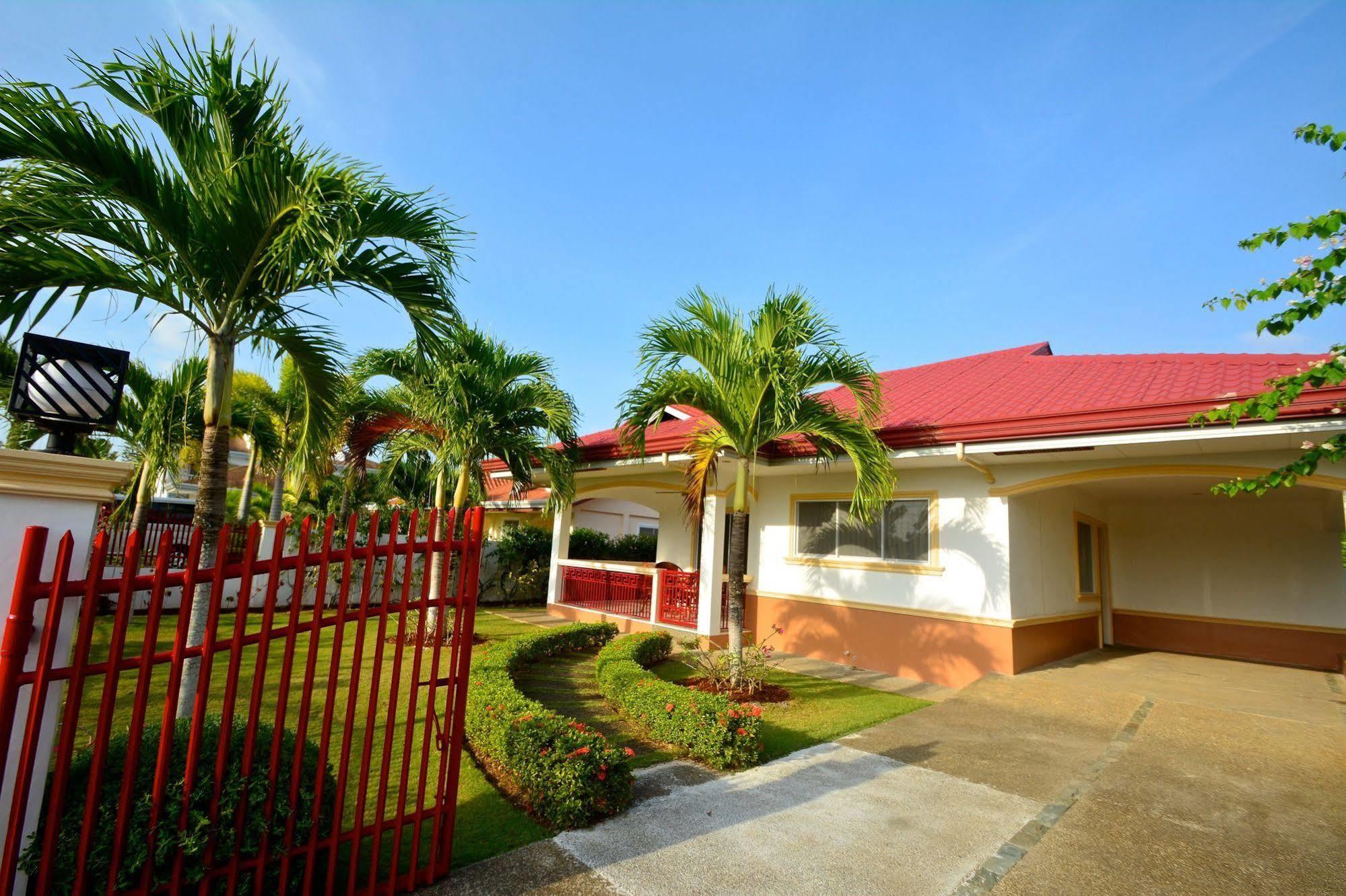 Olivia Resort Serviced Apartments And Bungalows Panglao Exterior foto