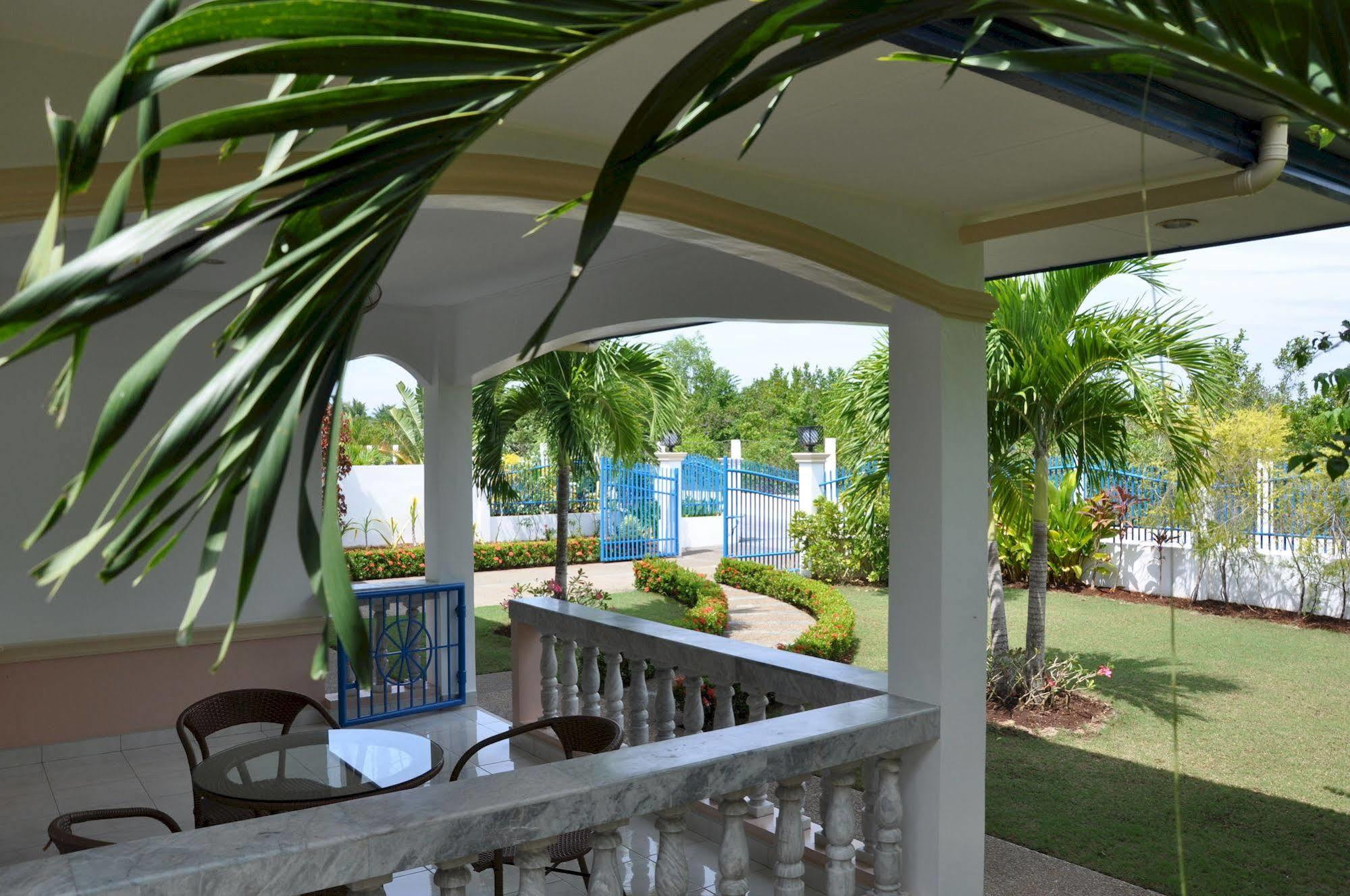 Olivia Resort Serviced Apartments And Bungalows Panglao Exterior foto